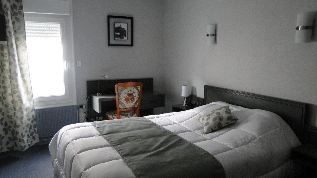 Le Saint Sebastien Hotel Blendecques Værelse billede
