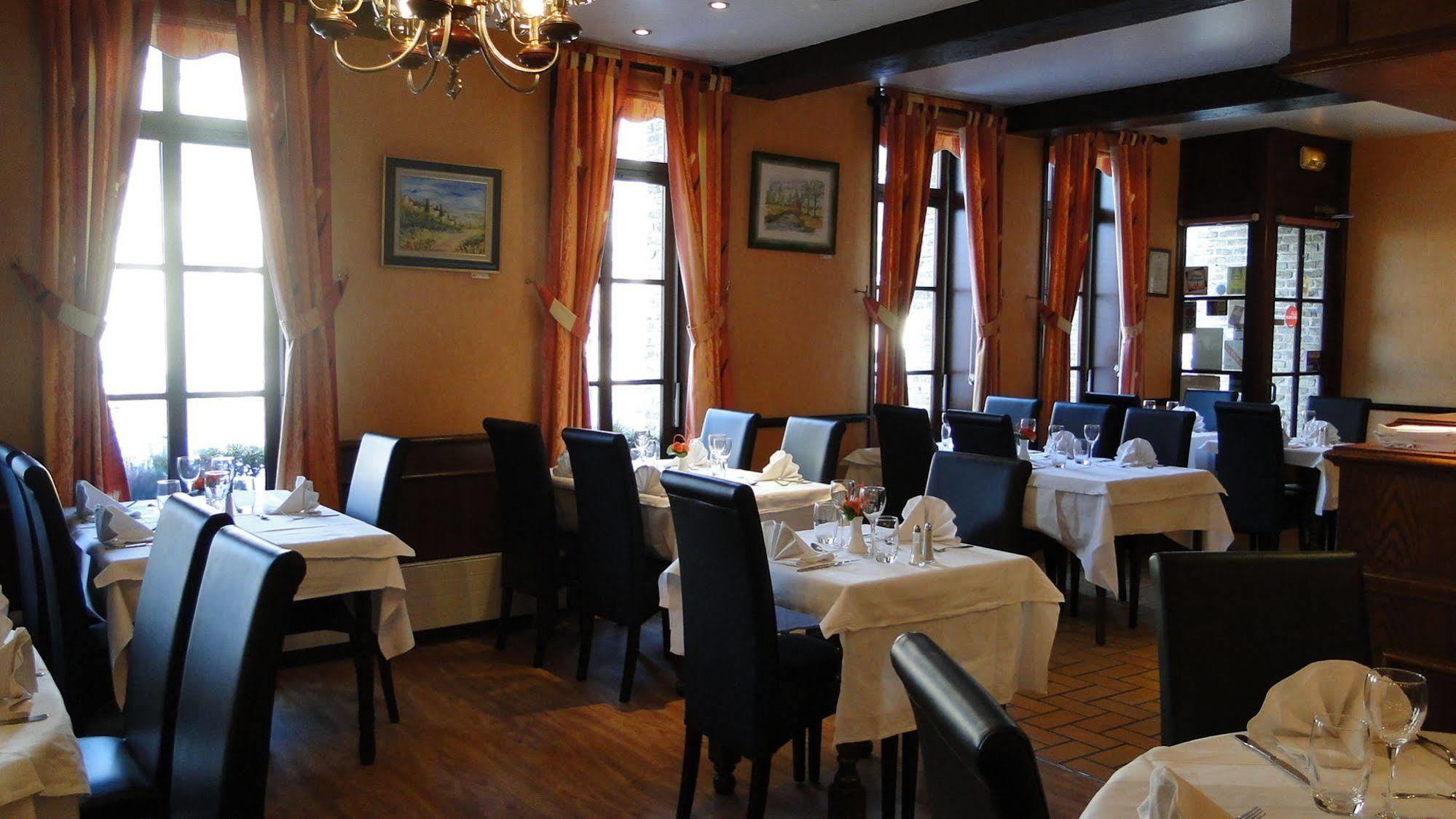 Le Saint Sebastien Hotel Blendecques Eksteriør billede
